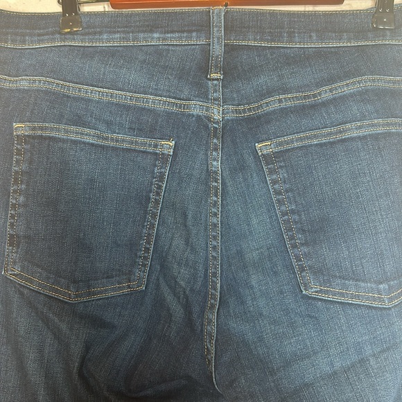 J. Crew Vintage Slim Straight Frayed Hem Blue Jeans Size 32 Petite - Picture 10 of 15